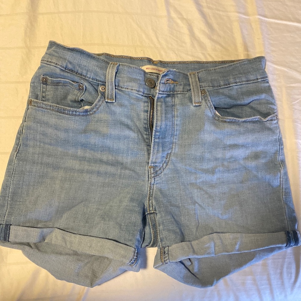 Levi’s mid length shorts